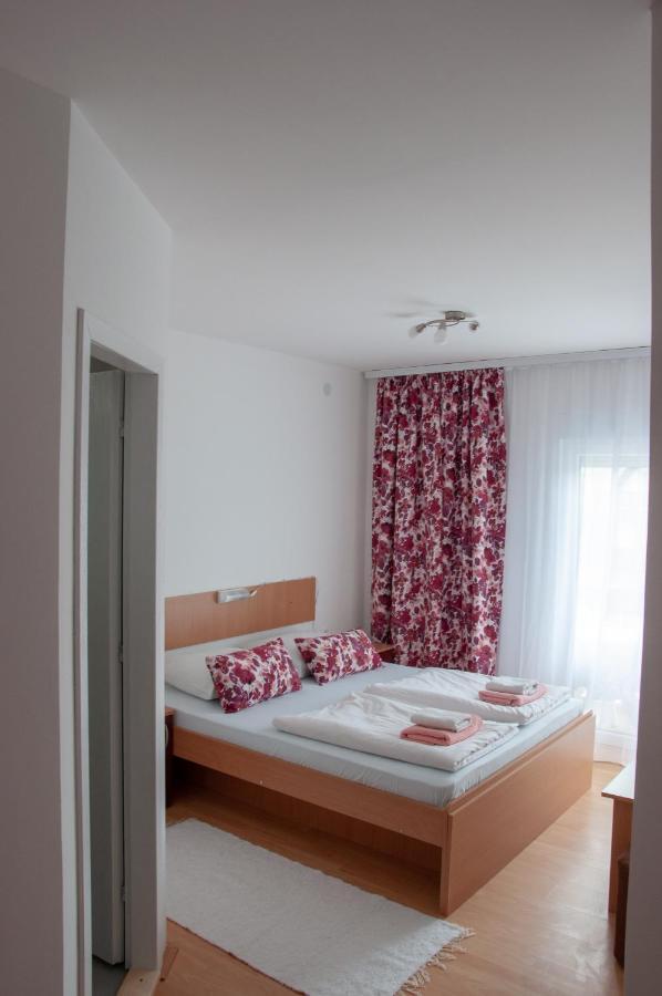 Apartmani Zvirac Soko Banja Exteriér fotografie